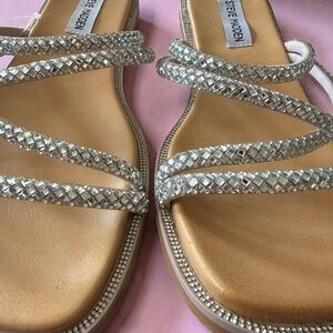 New Adorable Steve Madden Spice Sparkling Silver Sandals SIZE 7